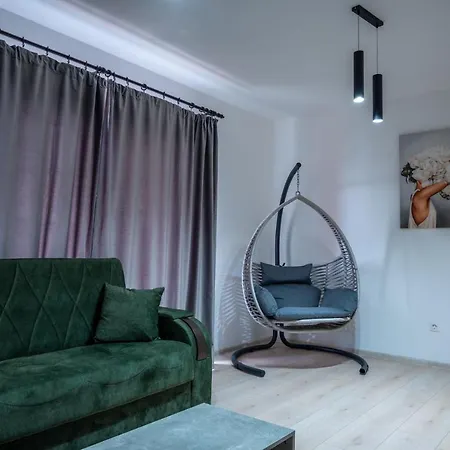Apartment Ultracentral Coresi *